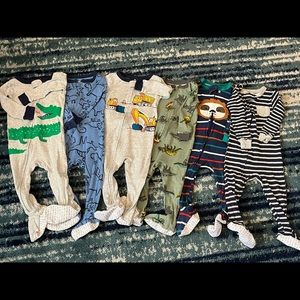 6 piece lot of Carter’s baby boy footed sleepers